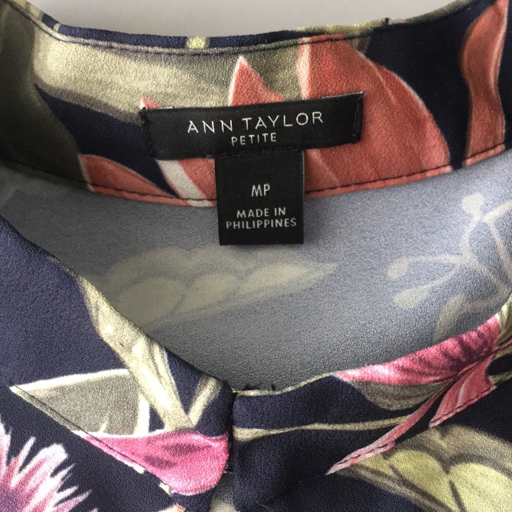 Ann Taylor Petite Morning Glory Blouse - Picture 4 of 6
